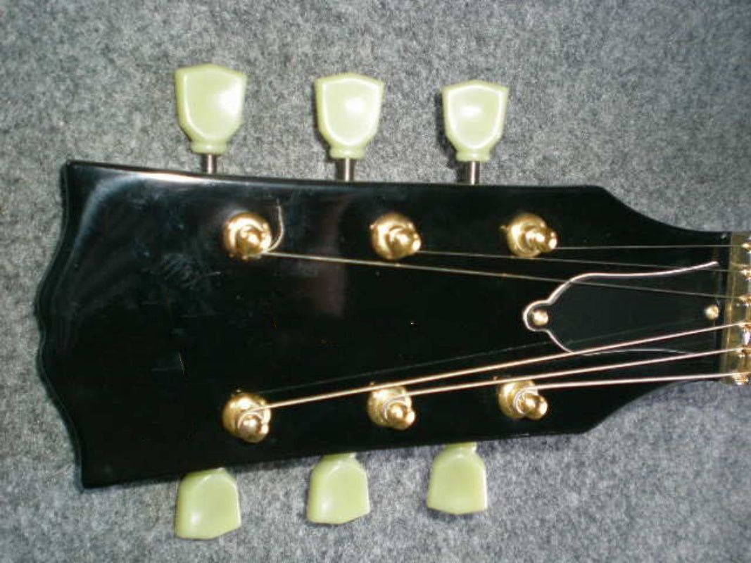 High Quality Black Color 6-string  Electric Guitar