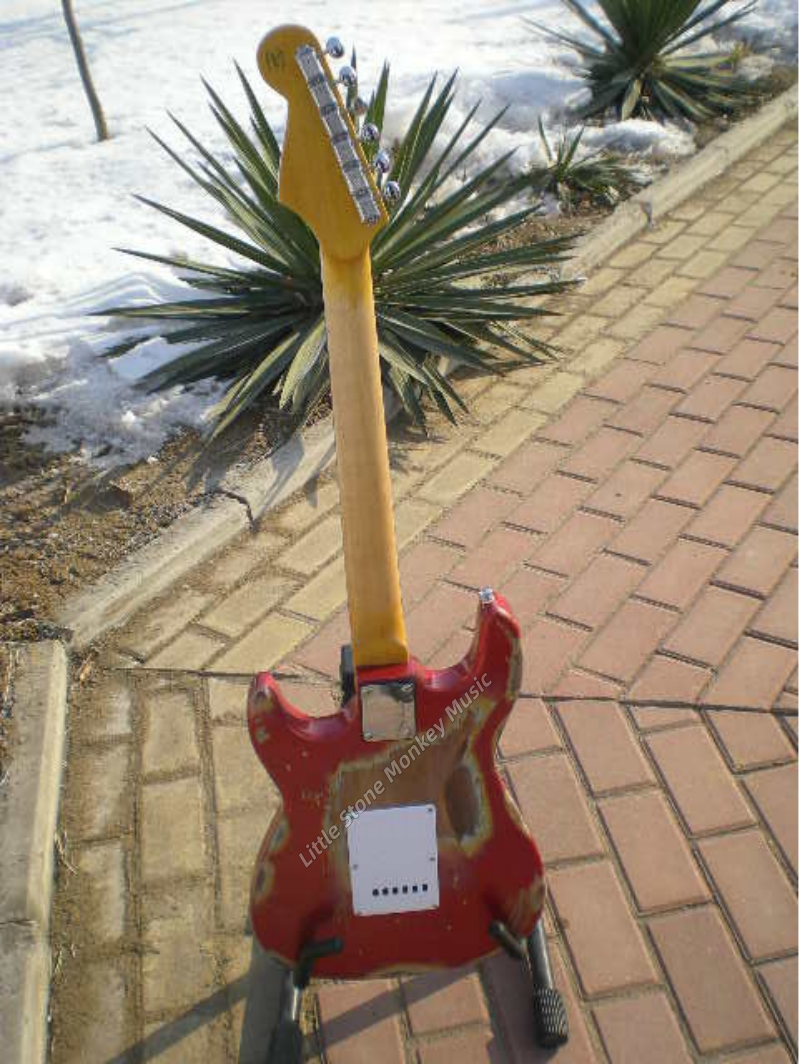 Factory Customized Electric Guitar  Custom electric guitar Custom Standard Electric Guitar Red  and White 162