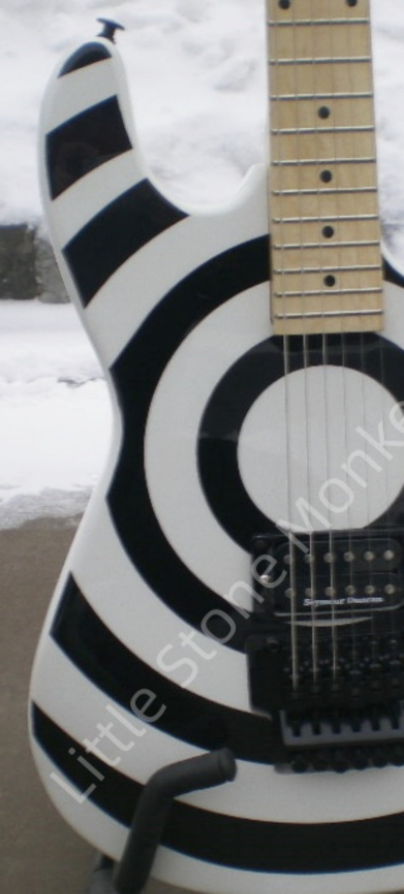 Factory Customized Electric Guitar  Custom electric guitar Custom Standard Electric Guitar  Electric Guitar Black and White Bullseye163