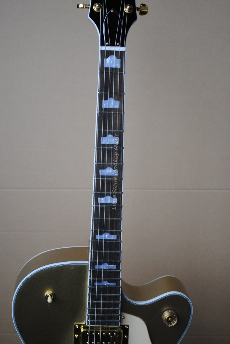 Factory Customized    Electric Guitar withThe green color of the lake water  Electric Guitarop 207#
