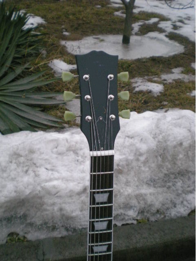 Custom Black Beauty LP Style Electric Guitar 401