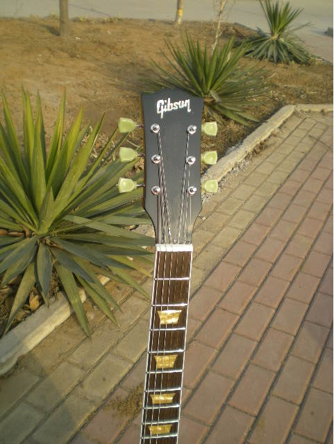 Custom Used Gibson Les Paul Classic 1960 Heritage Cherry Sunburst 403