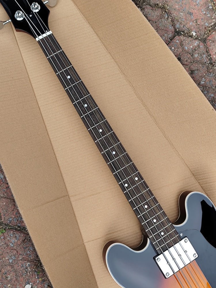 Custom electric guitar - 4 strings - Bass - Semi hollow body - Sunburst