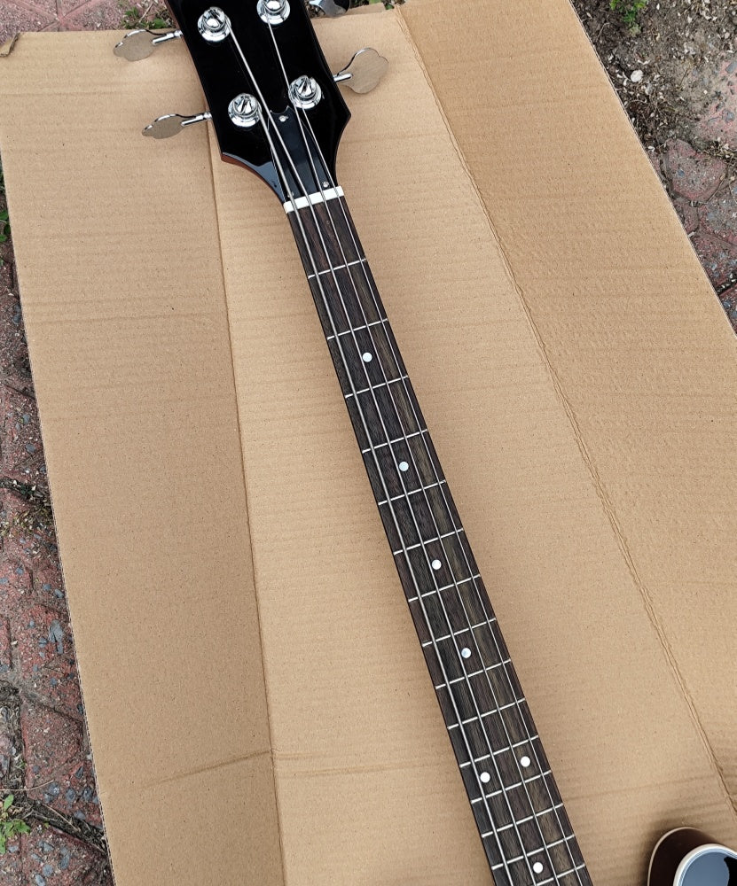 Custom electric guitar - 4 strings - Bass - Semi hollow body - Sunburst