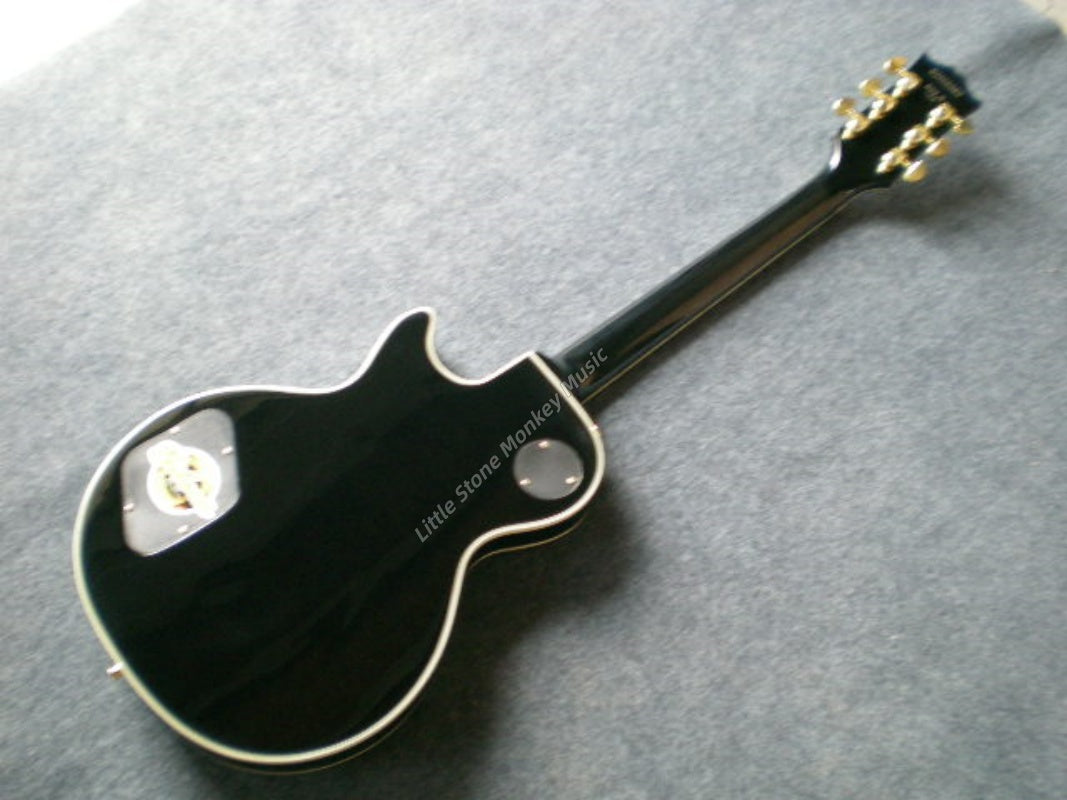 Factory Customized Premium Quality Hot Electric GuitarHigh Quality Electric Guitar Cold Black and Gray Lines Is Made of Solid Wood452
