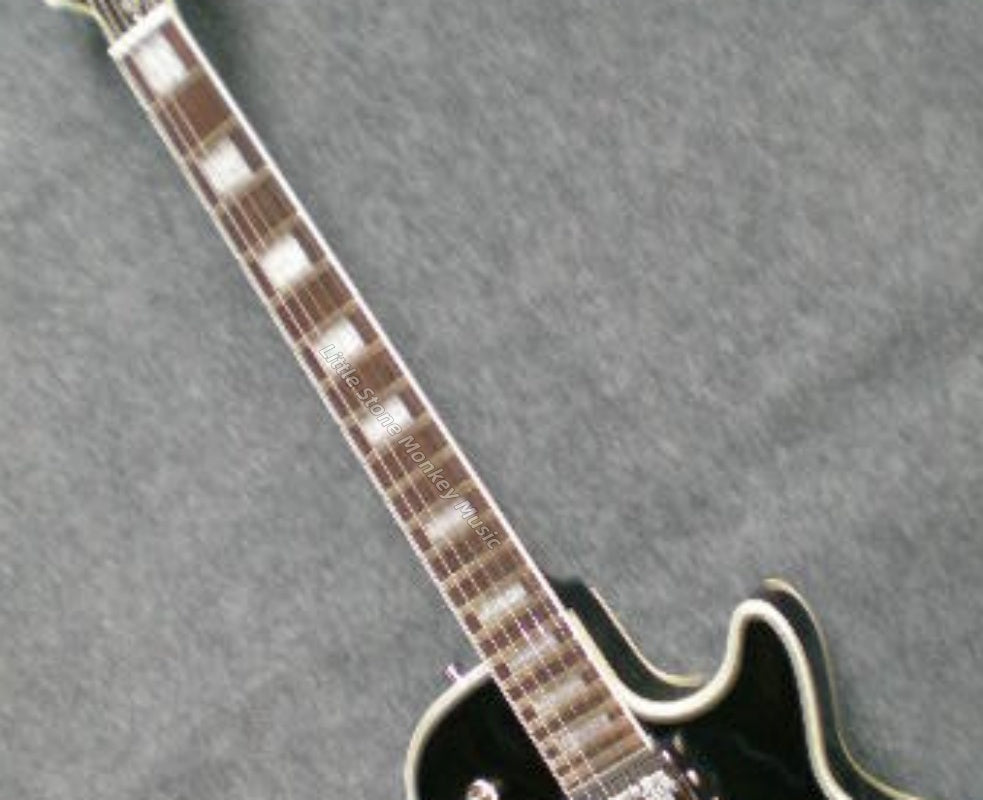 Factory Customized Premium Quality Hot Electric GuitarHigh Quality Electric Guitar Cold Black and Gray Lines Is Made of Solid Wood452