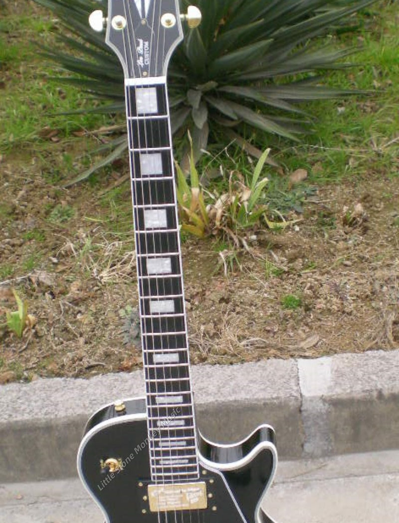 Factory Customized 6 String Electric Guitar We Can Customize Various Styles461