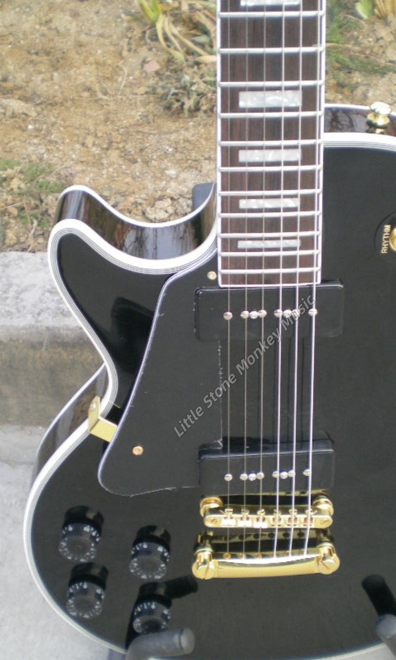 High Quality  Electric Guitar Factory Customized Electric Guitar Custom  Electric guitar lp solid black p90 pickups aged check lines479