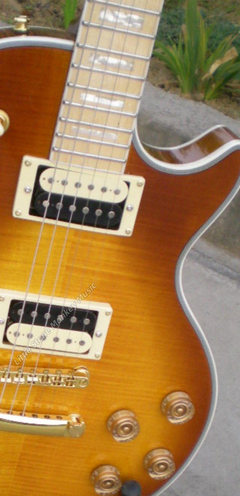 High Quality  Electric Guitar Factory Customized Electric Guitar CustomCustom LP Style Electric Guitar Cream Yellow Mahogany Body Alnico487