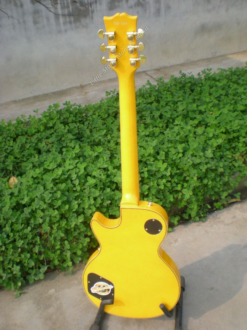 High Quality  Electric Guitar Factory Customized Electric Guitar Yellow Electric Guitar Star Pickguard Gold Hardware HH Pickup489