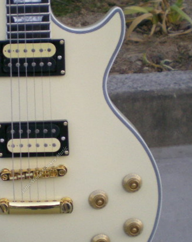 High Quality  Electric Guitar Factory Customized Electric Guitarpurple 498