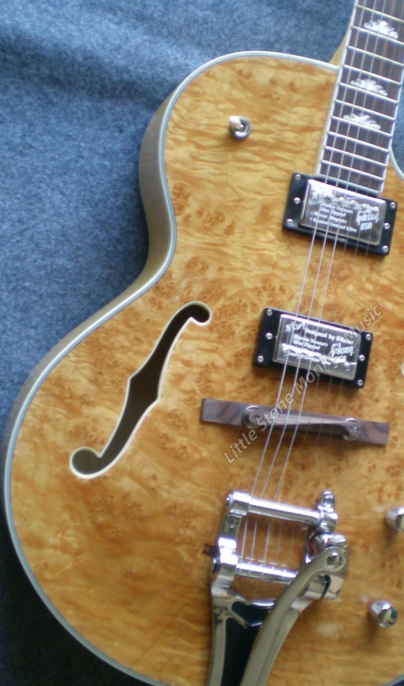 High Quality  Electric Guitar Factory Customized Electric Guitar  purple Electric Guitar Full-Hollow Body Natural Color Ashwood500