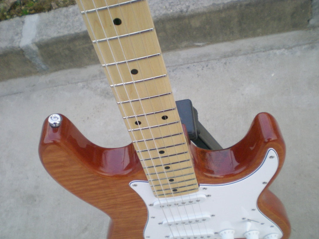 Customize Electric Guitar LSM151