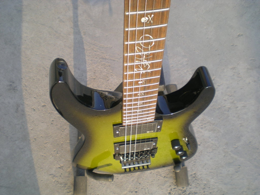 Green Body Black Border Electric Guitar