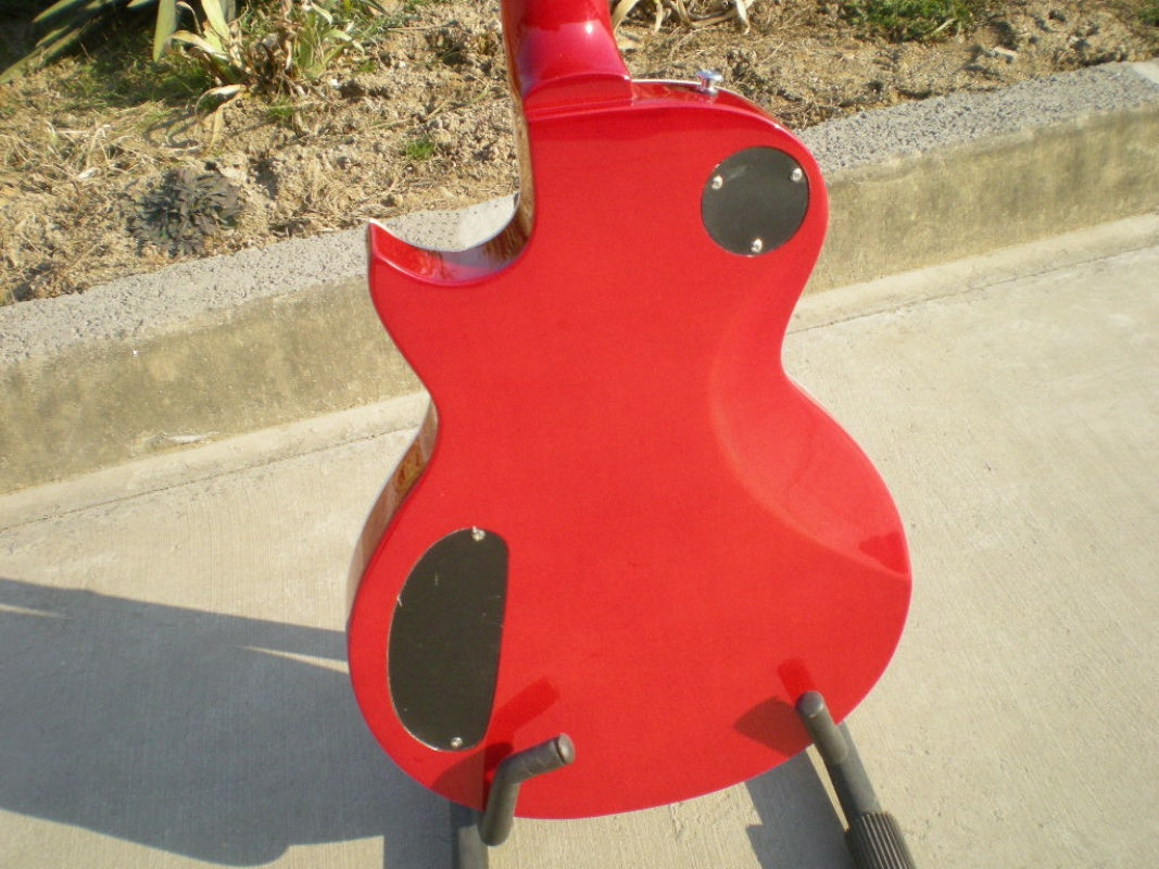Classic Red Color Electric Guitar