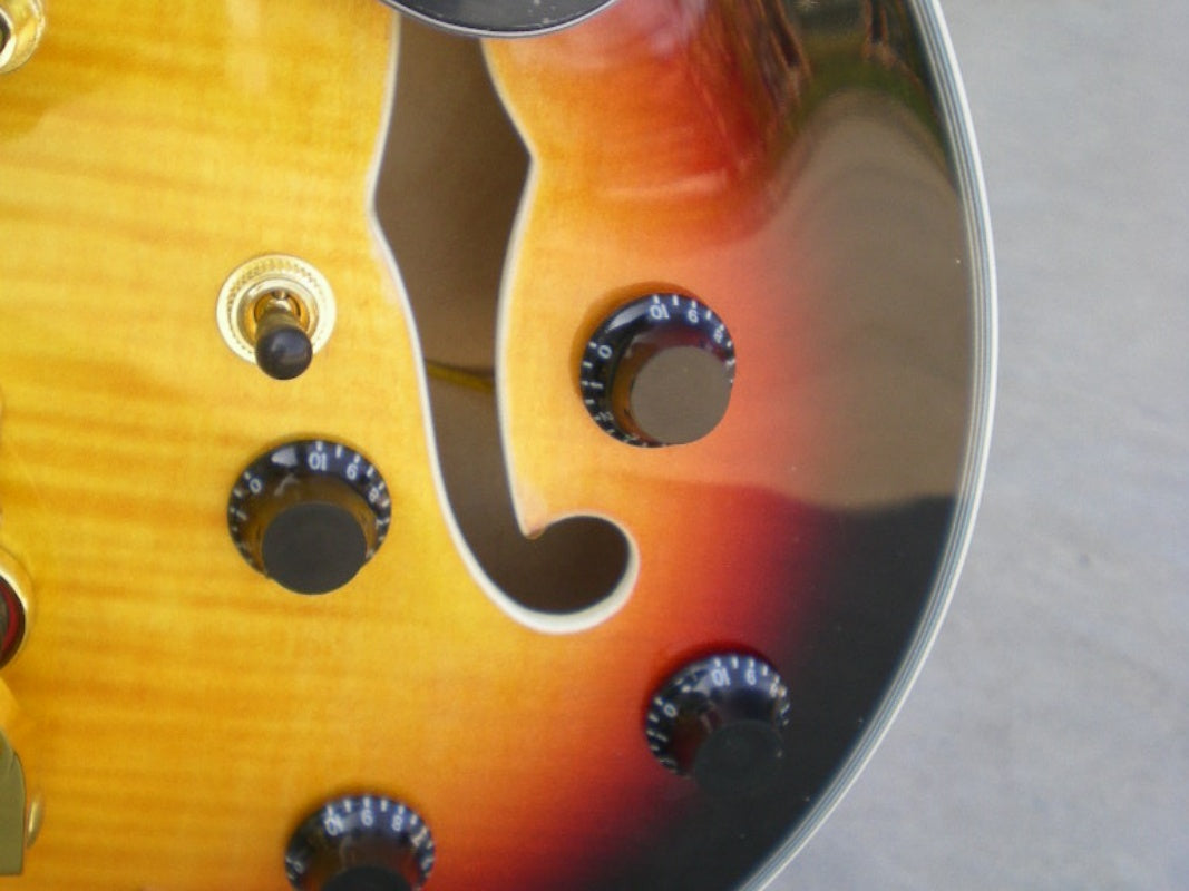 Factory Customized    Electric Guitar with Vintage Vintage burlywood color Electric Guitarop 258#