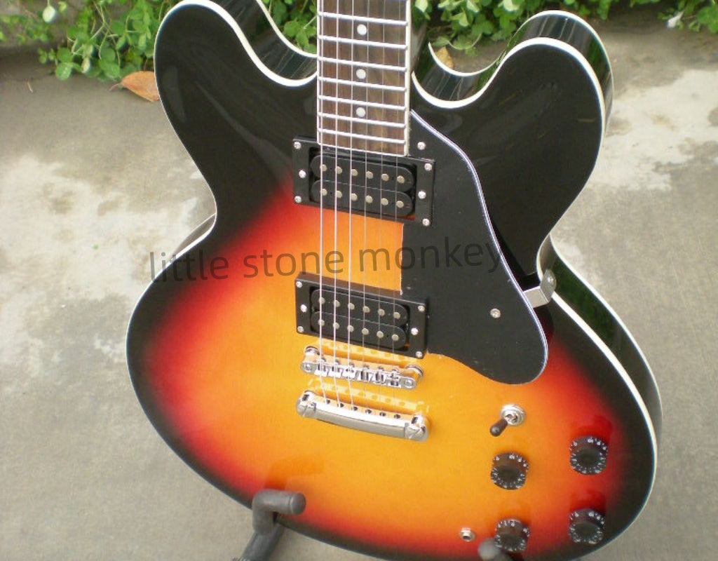 Factory Customized    Electric Guitar with Vintage Vintage burlywood color Electric Guitarop 257#