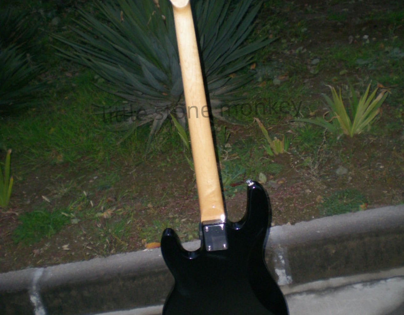 Factory Customized    Electric Guitar with Vintage Vintage aubergine burlywood color Electric Guitarop324#