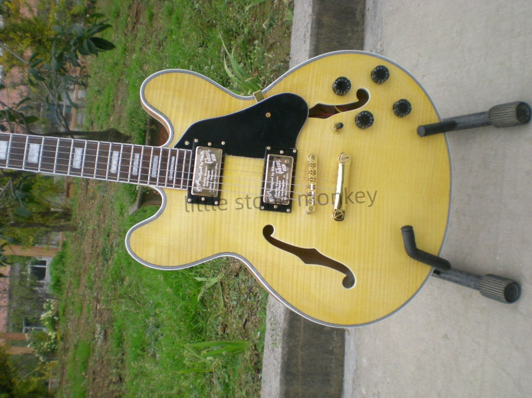 Factory Customized    Electric Guitar with Vintage Vintage yellow color Electric Guitarop 251#