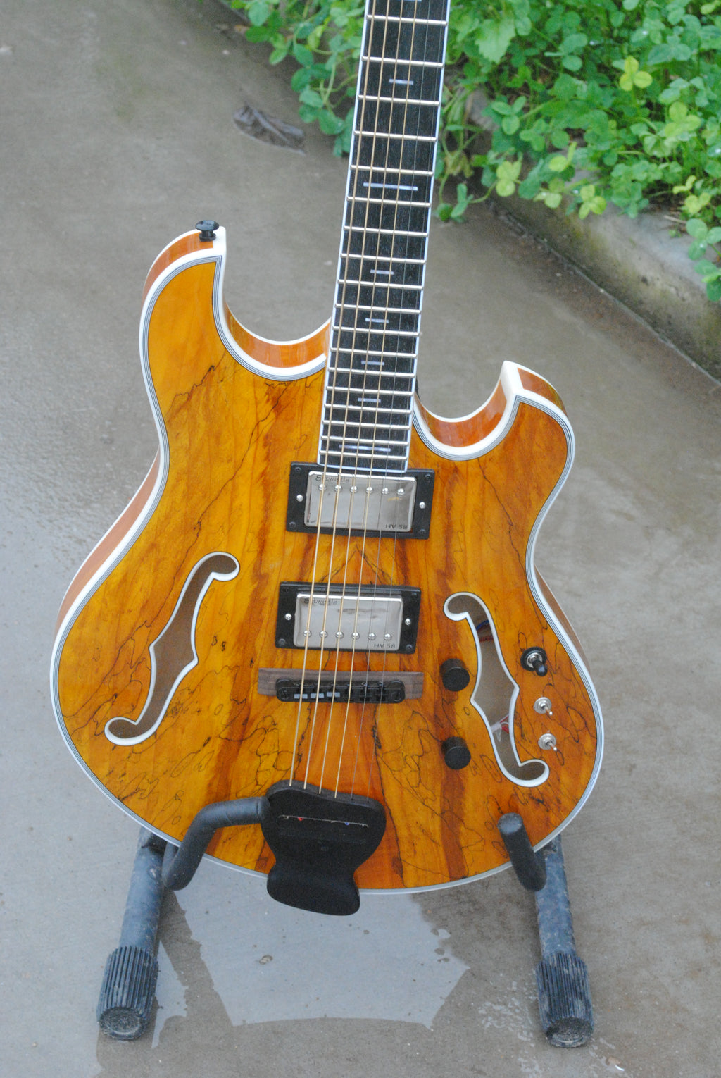 Factory Customized    Electric Guitar with Brown, natural wood color  Electric Guitarop 206#