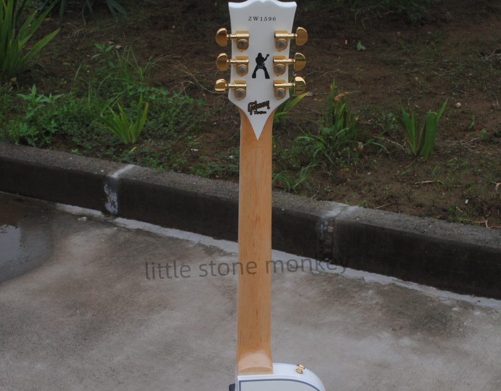 Factory Customized    Electric Guitar with Vintage Vintage Red and white circles black and white circles  Electric Guitarop380 381#